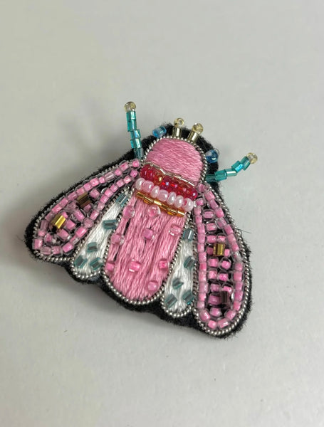 Broches Brodées