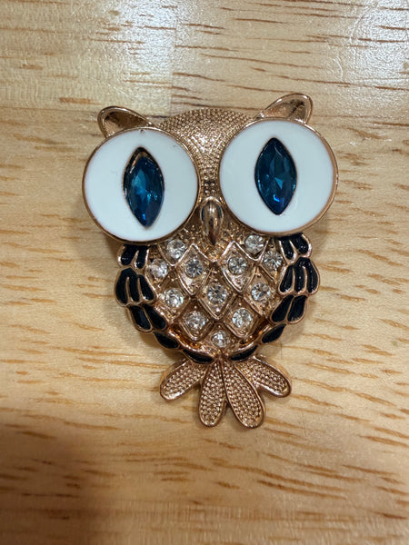 Broche Métal