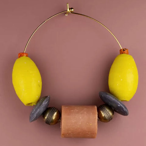 Collier de Savons Artisanaux Décoratif