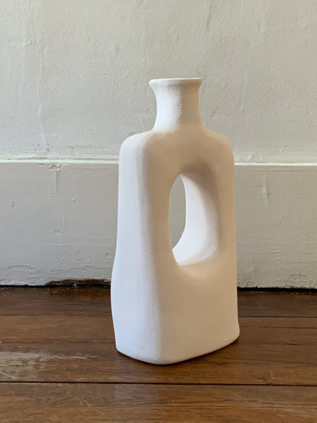 Vase artisanal blanc mat hauteur 25cm