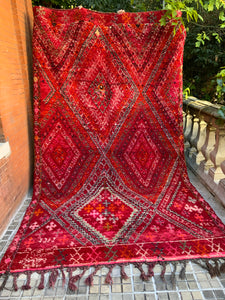 Tapis artisanal  Bougaad vintage rouge 3,3mx1,9m